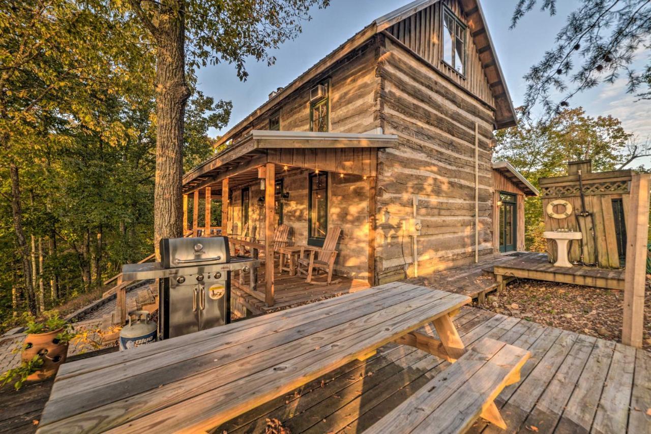 Vila Historic Cabin With Stunning Kentucky Lake View Waverly Exteriér fotografie