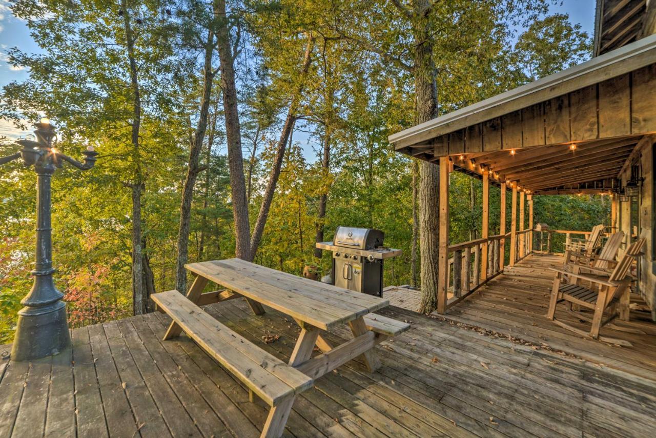 Vila Historic Cabin With Stunning Kentucky Lake View Waverly Exteriér fotografie